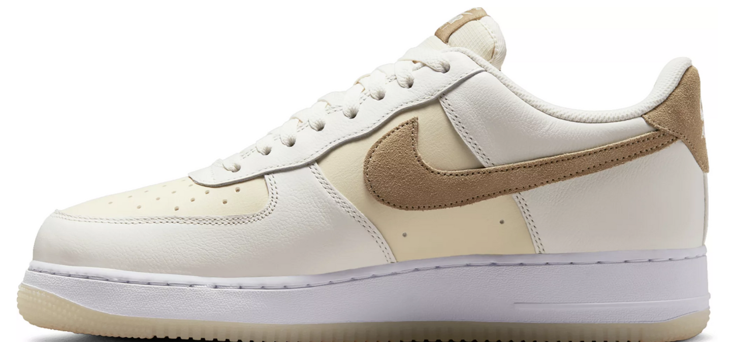 Nike Men's Air Force 1 '07 LV8 Shoes